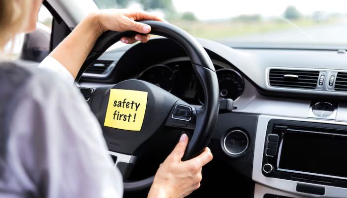 What Are Safe Driving Techniques?