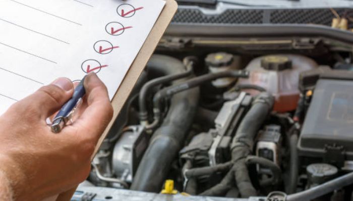The Full Car Service Checklist Minor vs. Major